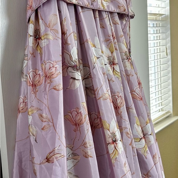 Lashkaraa Floral Dust Purple / Pink Lehenga Choli Set - Picture 4 of 8